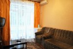Двухместный двухкомнатный номер повышенной комфортности