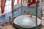 Джакузи в СПА комплексе